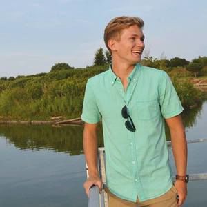 Meet your Posher, Cole